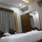 Olivia Inn And Suites